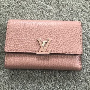Louis Vuitton Capucines Wallet